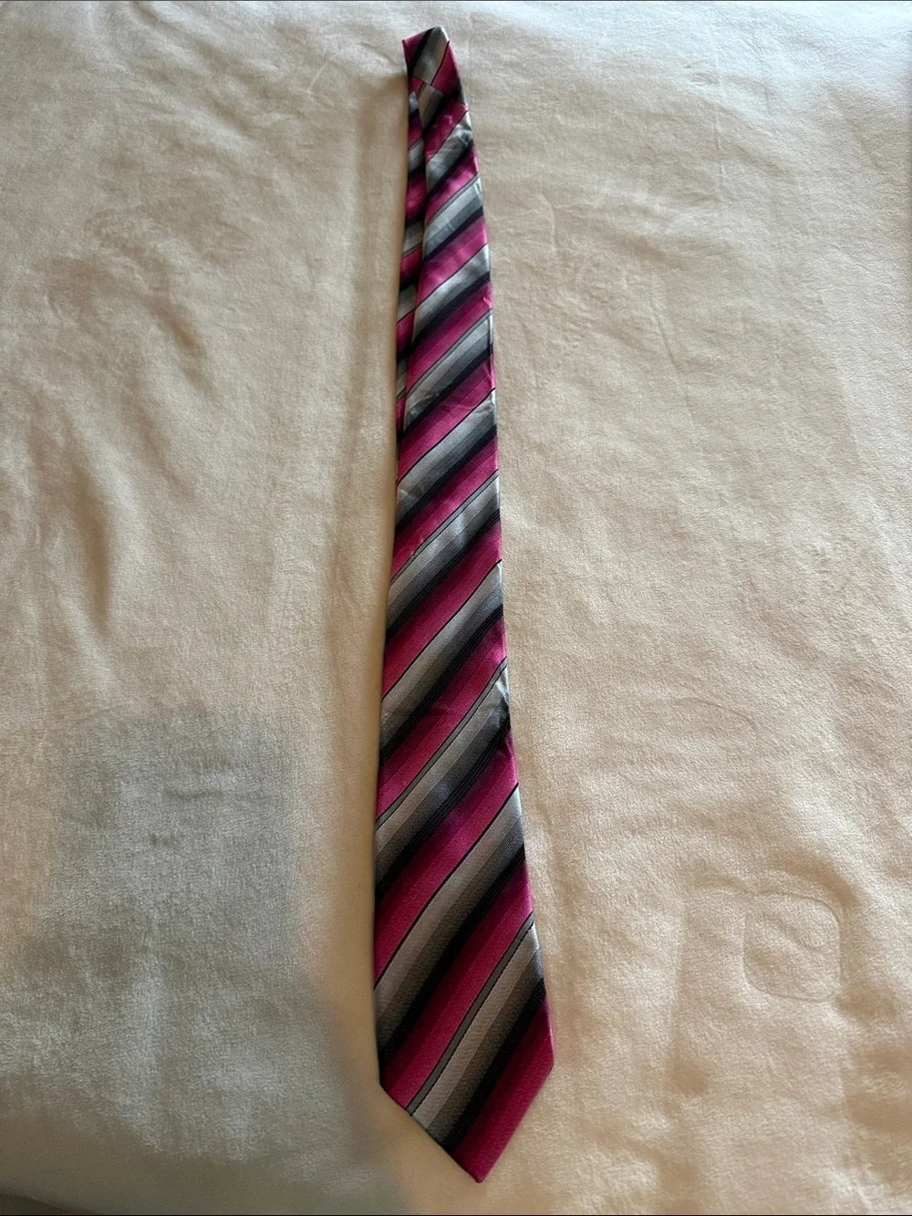 Three-Tie Set — Navy Solid, Pink & Gray Stripe, Olive Wave